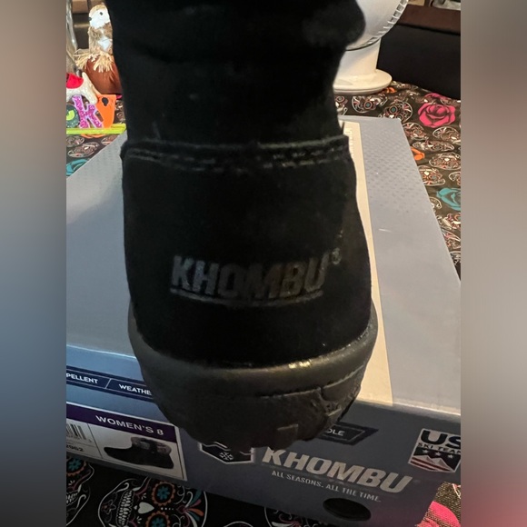 π Khombu Women's Laura All Weather Suede Leather Ankle Boots - Picture 12 of 17